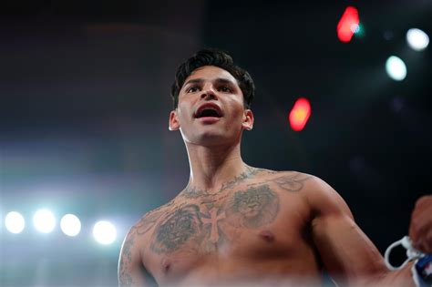 Mayweather vs. Paul Results: Fight Stats, Top Reaction and .